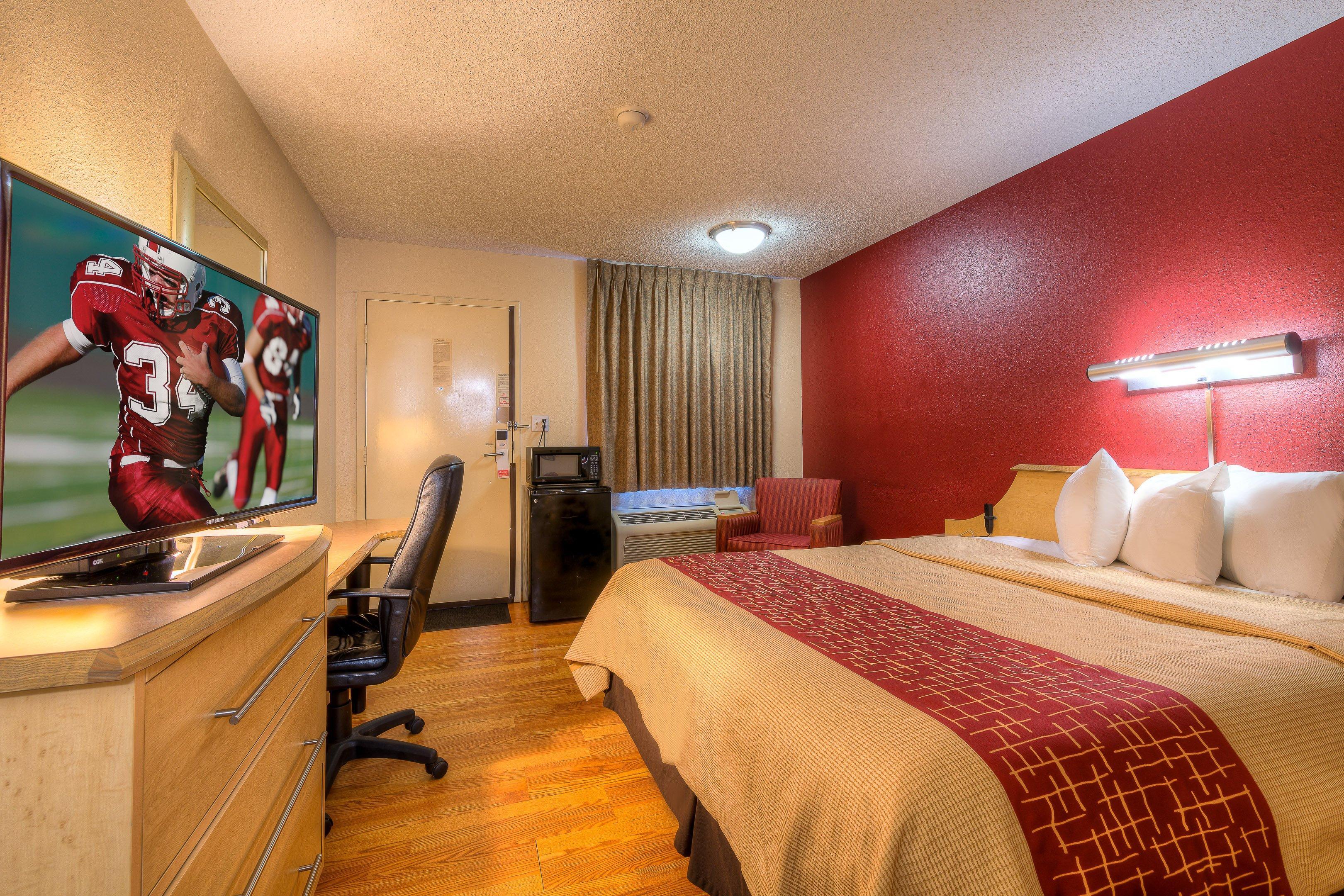 Red Roof Inn Талса Экстерьер фото