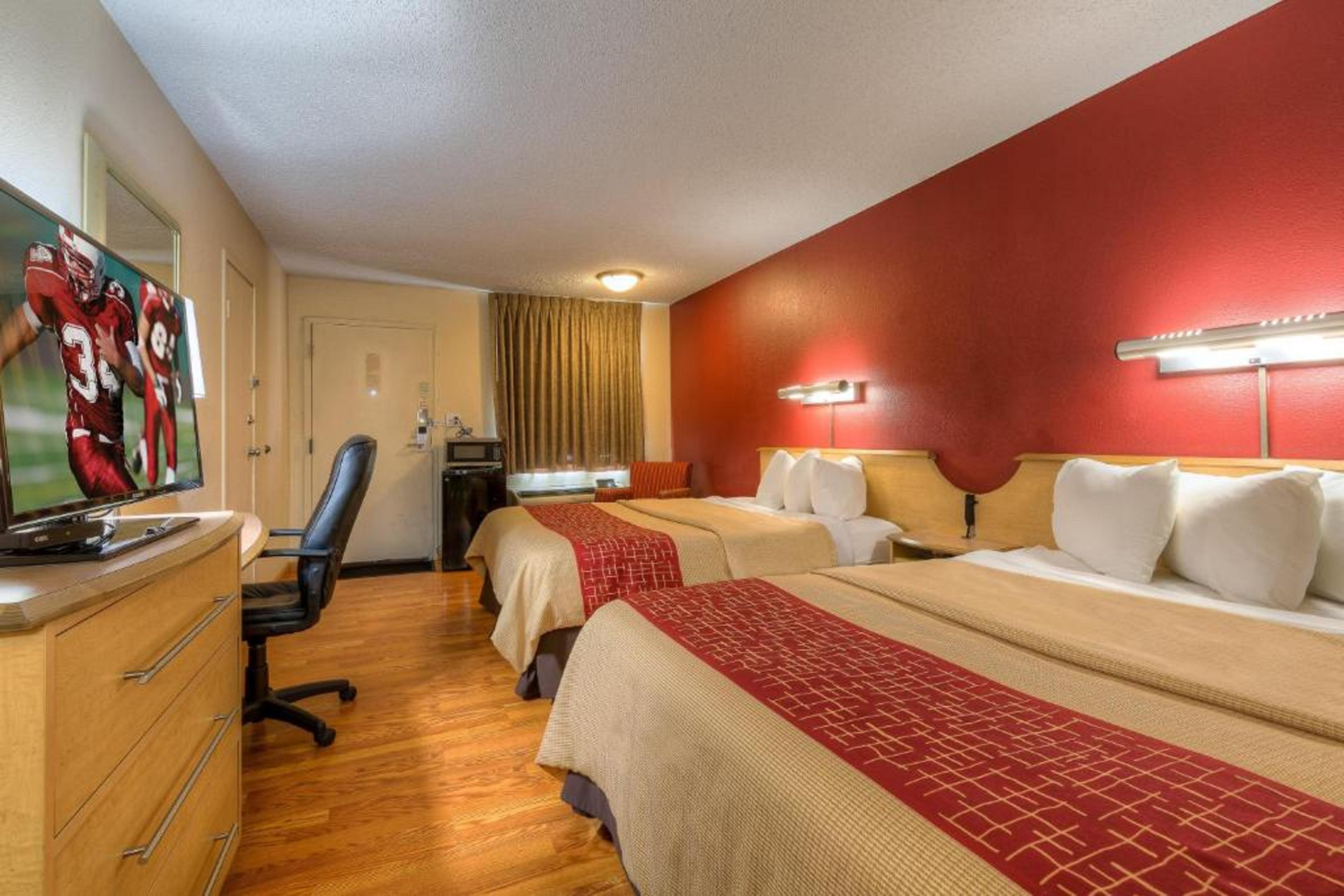 Red Roof Inn Талса Экстерьер фото
